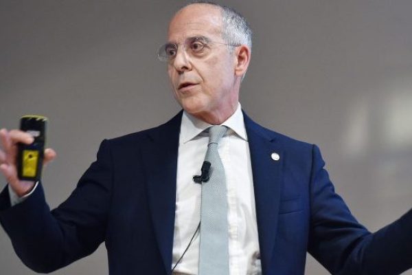 Francesco Starace CEO e General Manager ENEL durante il suo intervento all'incontro "L'energia. Vecchie e nuove fonti energetiche, disponibilità e prospettive" presso il Politecnico di Torino, 6 marzo 2018 ANSA/ALESSANDRO DI MARCO