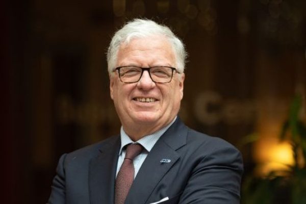 De Cosmo Amd diabetologi