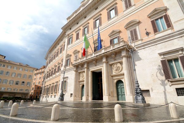 lobby, lobbying, montecitorio, parlamento