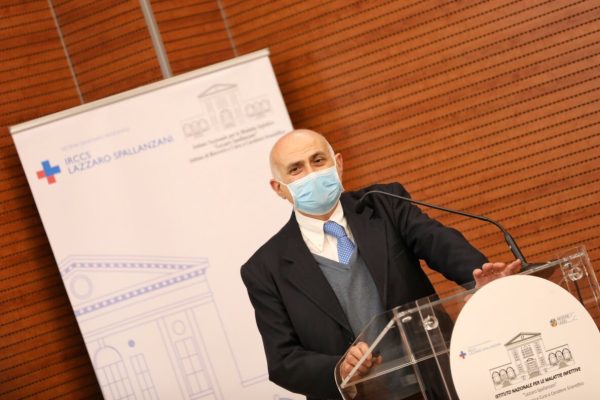 Il direttore scientifico dell Spallanzani, Giuseppe Ippolito, durante la presentazione dei risultati della fase 1 di sperimentazione del vaccino ReiThera GRAd-CoV2 presso l'ospedale ''Lazzaro Spallanzani'', Roma 5 gennaio 2021. ANSA/STEFANIA CASELLATO