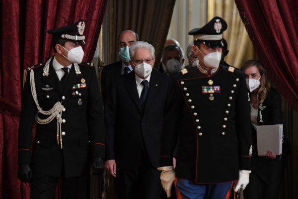 epa08969246 Italian President Sergio Mattarella at the Quirinal Palace in Rome, Italy, 27 January  2021. President Mattarella is holding consultations with Lower House Speaker Roberto Fico and Senate Speaker Maria Elisabetta Alberti Casellati after resignation of Italian premier Giuseppe Conte.  EPA/ALESSANDRO DI MEO / POOL