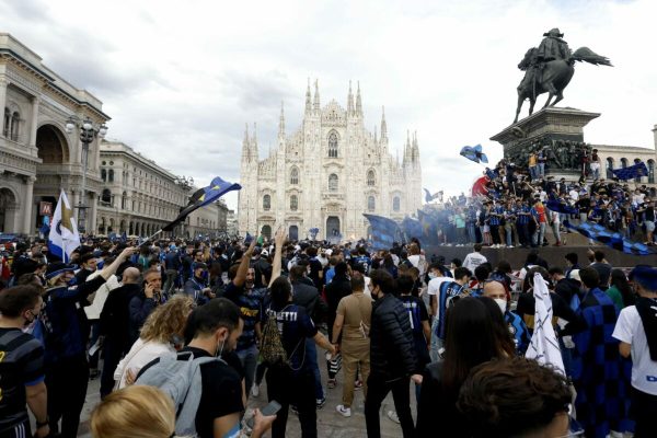 Fc Inter's supporters celebrate the victory of the italian Championship (Scudetto), Milan, Italy, 2 May 2021. Inter won the 19th title of his history and the first since 2009-2010 season. ANSA/Mourad Balti Touati