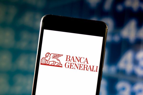 June 10, 2019 - Brazil - In this photo illustration a Banca Generali logo is displayed on a smartphone. (Credit Image: © Rafael Henrique/SOPA Images via ZUMA Wire)