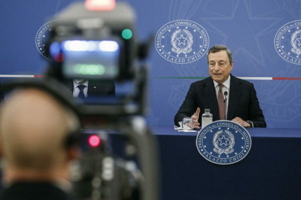 Prime Minister, Mario Draghi during a press conference at the end of a Cabinet meeting that addressed rules for the use of Green Pass against the spread of Covid-19, Rome 2 September, 2021. ANSA/FABIO FRUSTACI/POOL