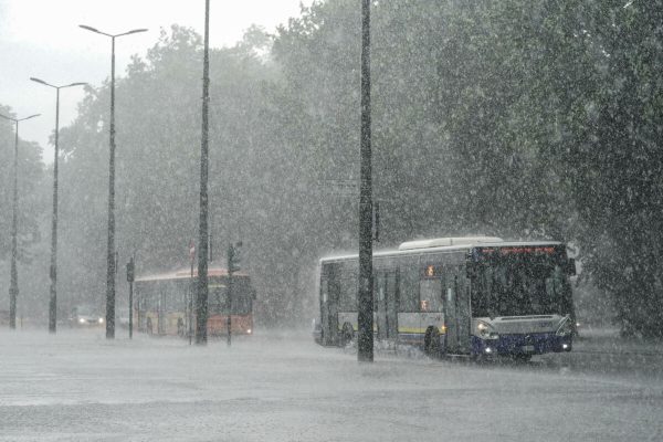 maltempo clima pioggia crisi climatica legambiente bankitalia