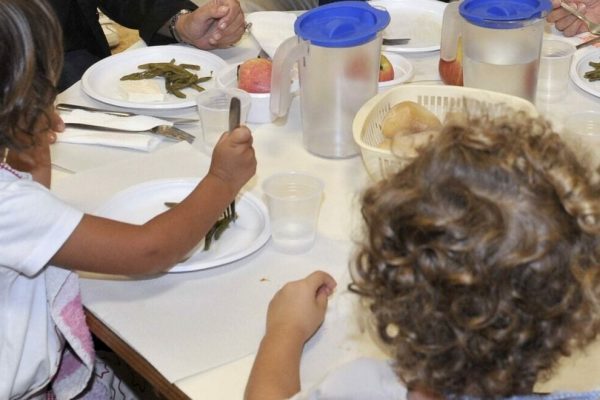 Una mensa scolastica in una immagine di archivio ANSA