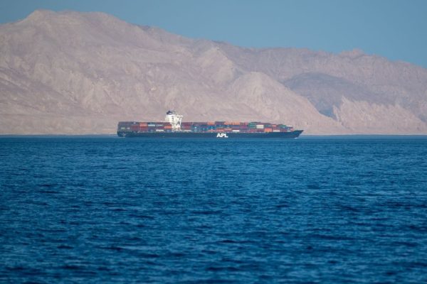 Stretto di Hormuz iran prezzi petrolio