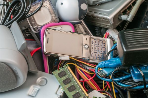 E-waste,Including,Smartphones,,Memory,,Cables