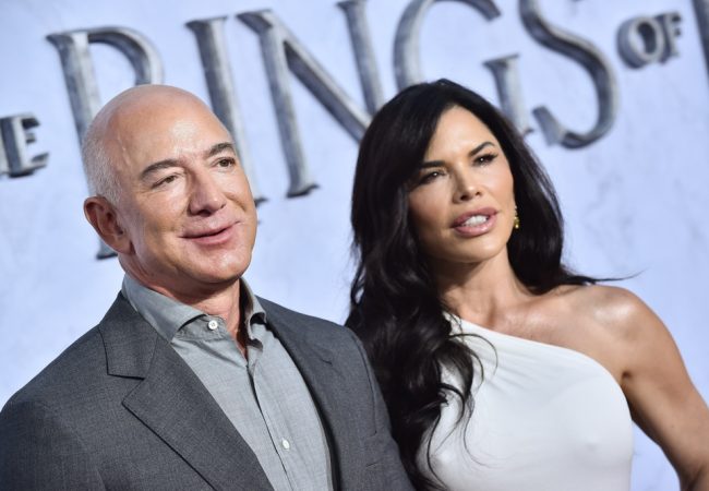 Jeff Bezos e Lauren Sanchez