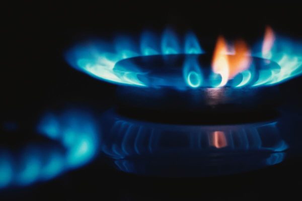Gas,Flame,,Stove,Top,Cooker,Blue,Orange,Fire,In,The