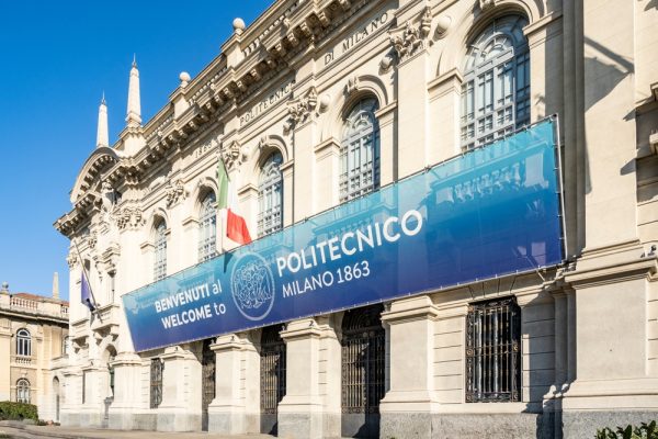 Politecnico di Milano Università