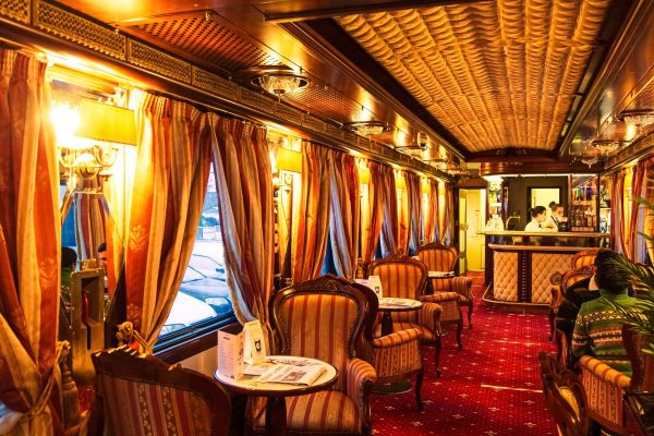 luxury economy experience