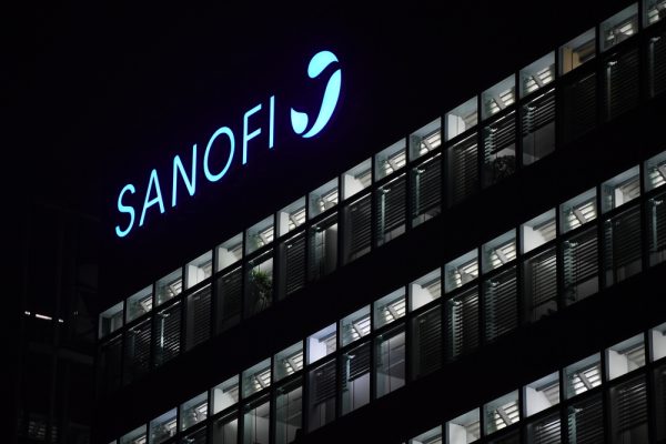 Sanofi vaccini