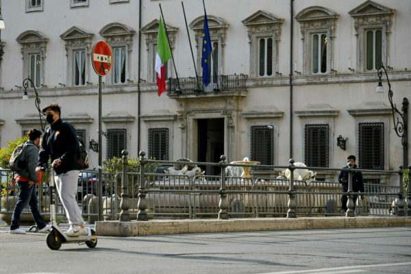 UnÕimmagine di Palazzo Chigi durante gli incontri del premier Mario Draghi con i partiti sul Recovery Plan e il DL Sostegni, Roma, 16 aprile 2021. ANSA/RICCARDO ANTIMIANI