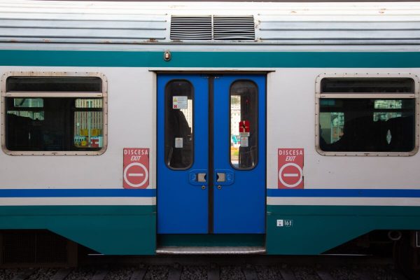 disabili treno stazione trenitalia