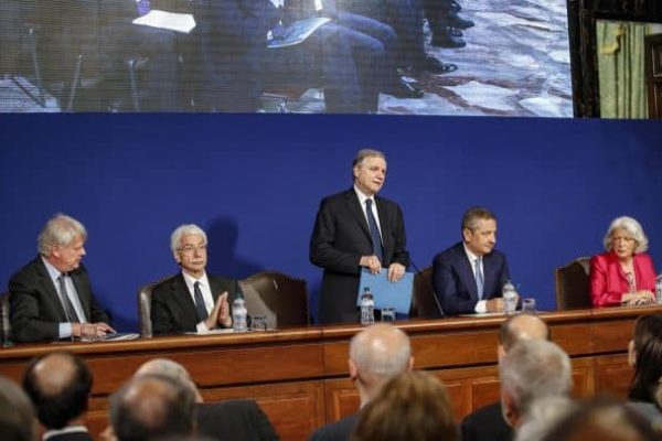 Luigi Federico Signorini (S), Salvatore Rossi, il governatore della Banca d'Italia Ignazio Visco, Fabio Panetta e Valeria Sannucci durante la relazione annuale, Roma, 29 maggio 2018. ANSA/GIUSEPPE LAMI