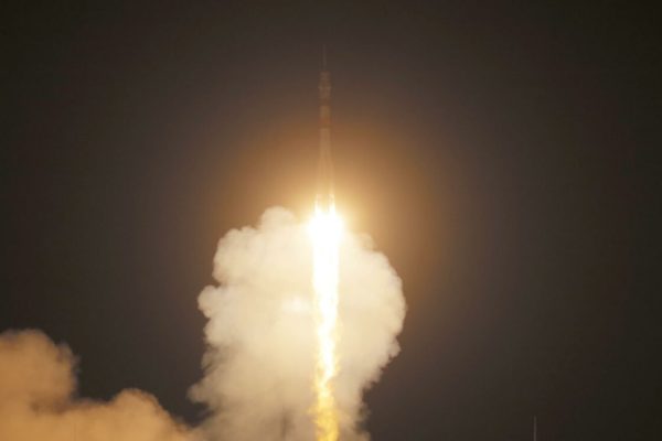 epa10862550 The Soyuz 2.1a booster rocket with Soyuz MS-24 spacecraft lifts off from the launch pad in the Russian leased Baikonur cosmodrome, Kazakhstan, 15 September 2023, carrying the expedition 70-71 crewmembers Roscosmos cosmonauts Oleg Kononenko, Nikolai Chub and NASA astronaut Loral O'Hara to the International Space Station (ISS).  EPA/MAXIM SHIPENKOV