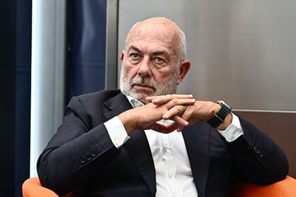 Edoardo Garrone presidente della ERG, durante la conferenza stampa di presentazione del calendario delle manifestazioni in occasione del 75' anno dalla fondazione di Costa Crociere. Genova, 13 ottobre 2023.
ANSA/LUCA ZENNARO